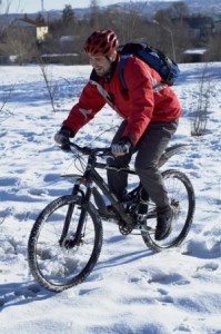 Как велосипедисту, чтобы поставить зимой?